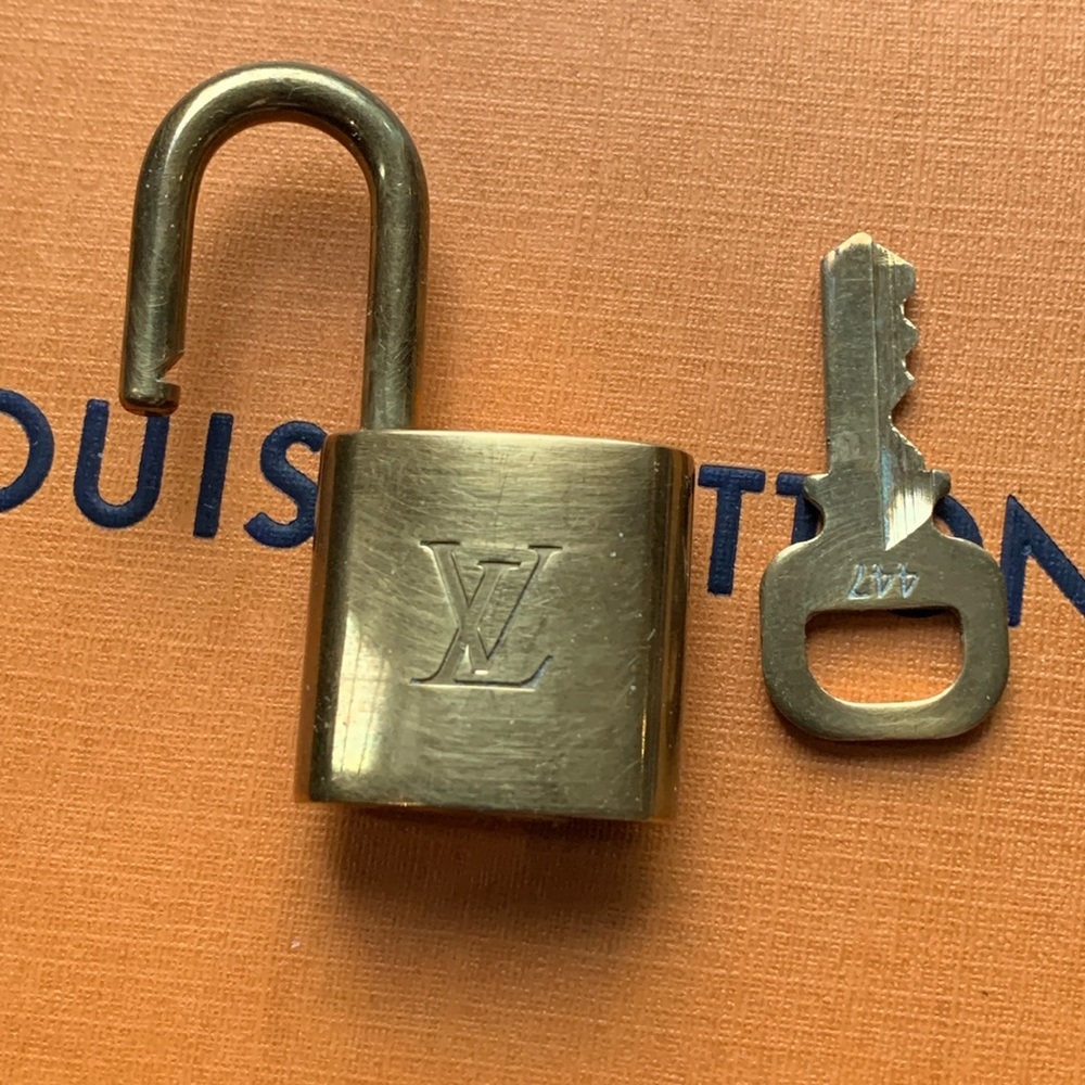 Authentic Louis Vuitton Key and Lock Set #447